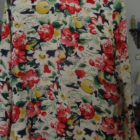 VINTAGE 80s-90s 100% SILK BLOUSE SIZE SMALL - Picture 2 of 7